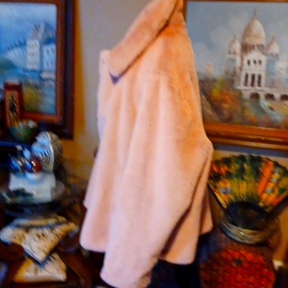 Plush Pink Bear Coat - Picture 7 of 7